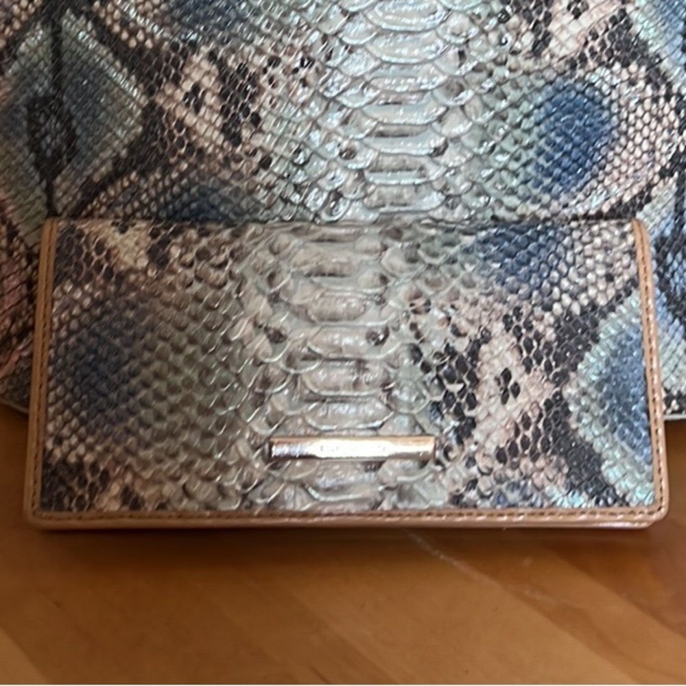 Brahmin Wallet